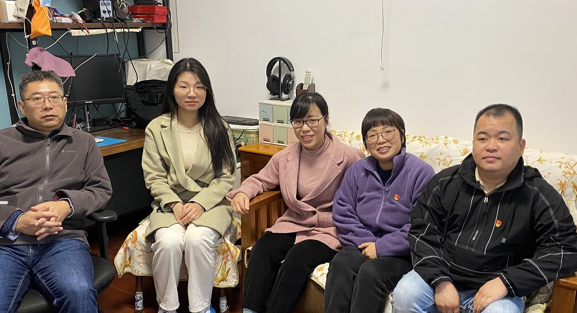 信息管理系黨支部赴江西省圖書館開展主題黨日活動