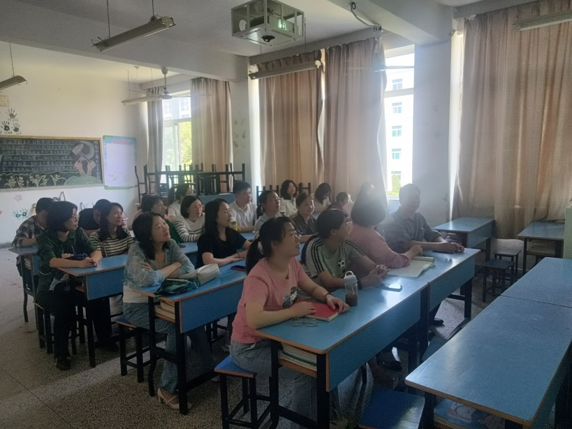 信息教研室開展2023-2024第二學(xué)期教研活動(六)