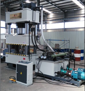 四柱油壓機(jī) 四柱油壓機(jī)